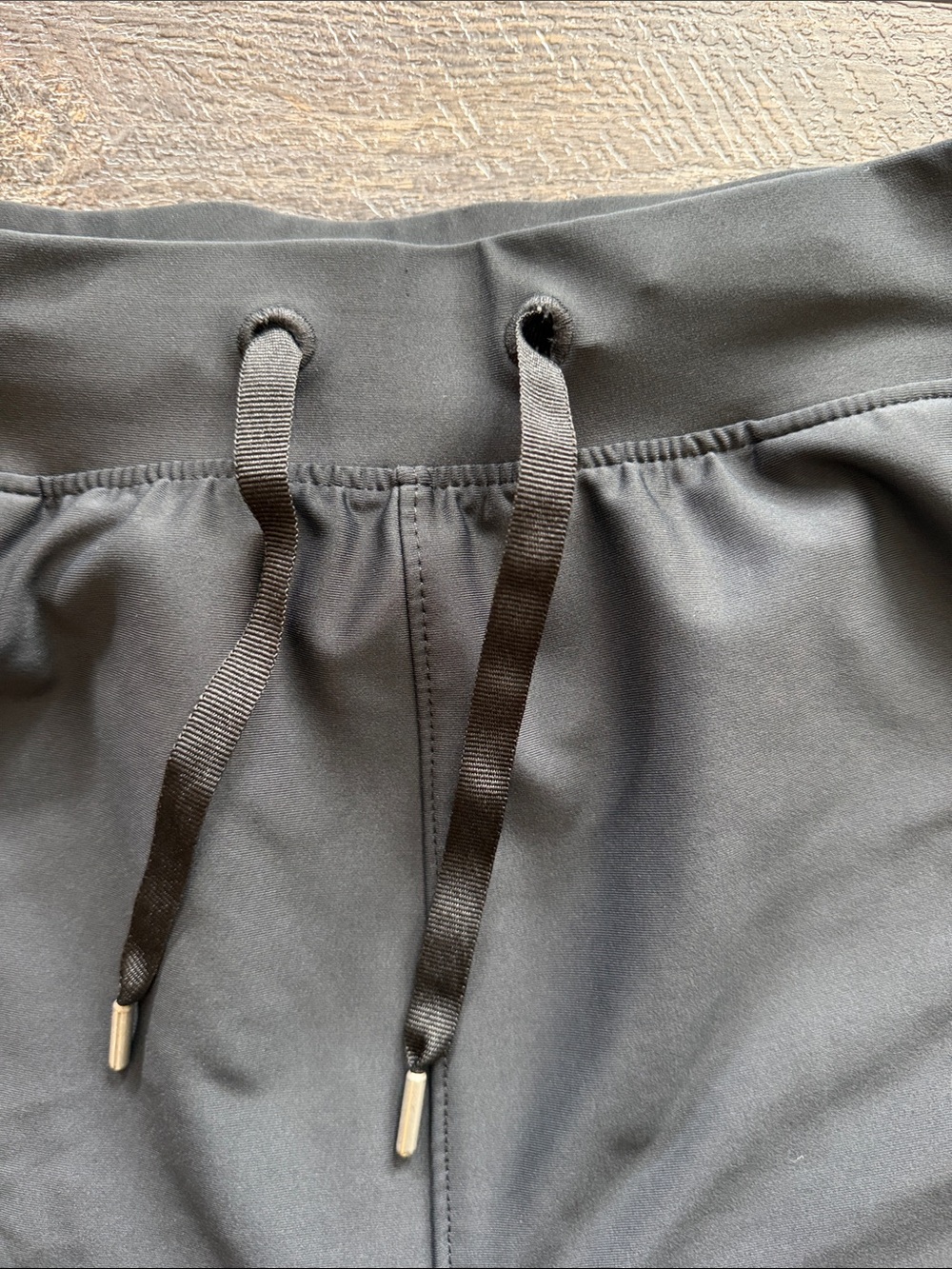 Old Navy Black Athletic Drawstring Shorts - Picture 2 of 3